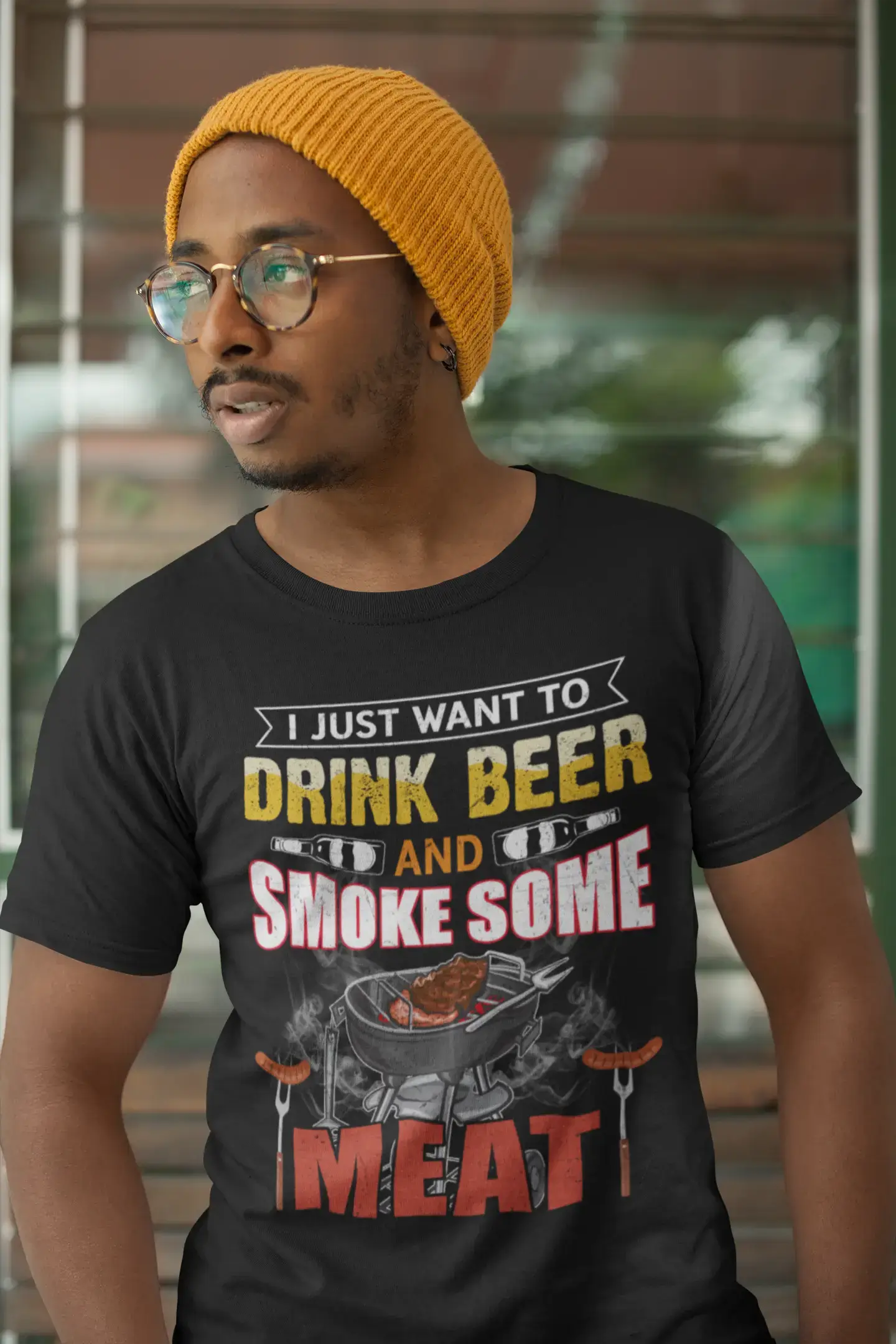 ULTRABASIC Herren-T-Shirt „I Just Want to Drink Beer and Smoke Some Meat“ – Bierliebhaber-Griller-BBQ-T-Shirt