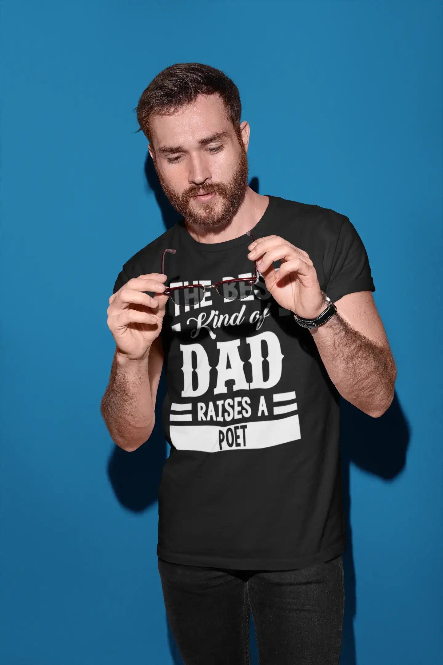 ULTRABASIC Herren-Grafik-T-Shirt „Dad Raises a Poet“.