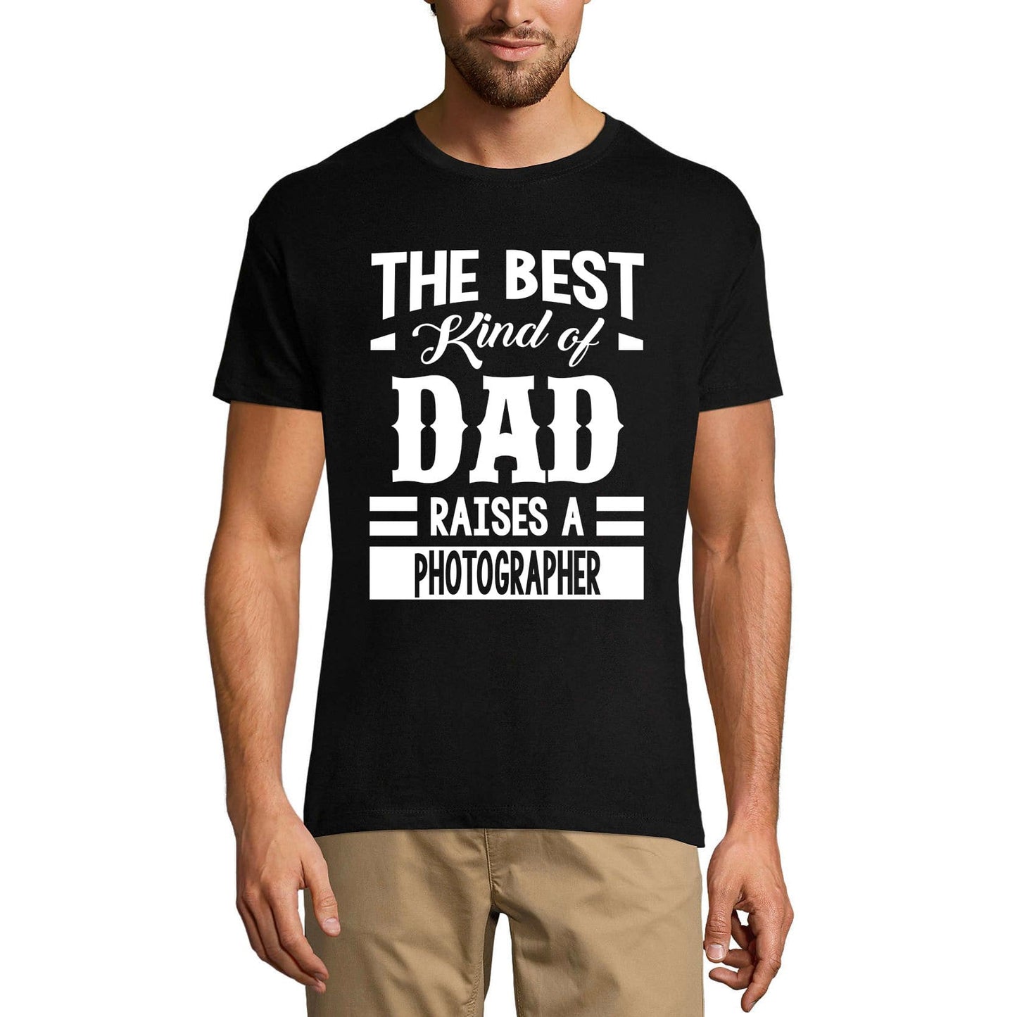 ULTRABASIC Herren-Grafik-T-Shirt „Dad Raises a Photographer“.