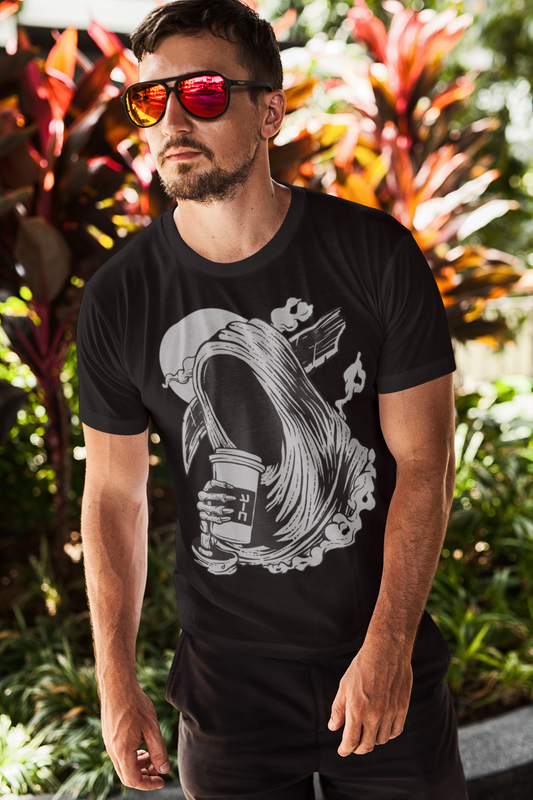 ULTRABASIC Herren-Grafik-T-Shirt Death Before Decaf – Gruseliges Kaffeeliebhaber-Shirt